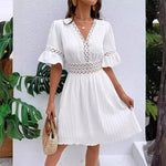 Rochie Elegantă cu Dantelă